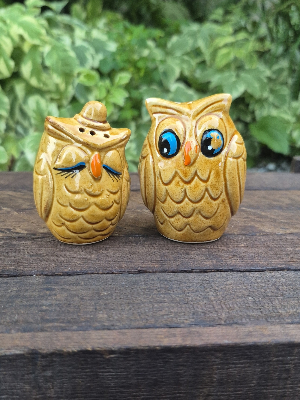 Vintage Mid-Century Owl Salt & Pepper Shakers Japan Kitsch Winking Blue Eye
